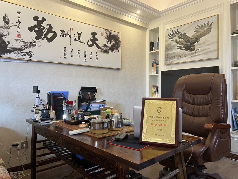 浪卡子县取证公司解析婚内出轨对家庭的影响